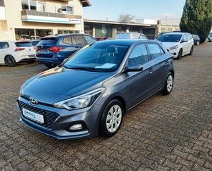 Hyundai Hyundai i20 1.2 Select 5-Türig Klima ZVF Gebrauchtwagen