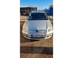 Toyota Toyota Avensis Combi Sol 2.0-l-VVT-i Sol Gebrauchtwagen