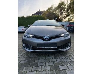 Toyota Toyota Auris Touring Sports Hybrid Team D Gebrauchtwagen