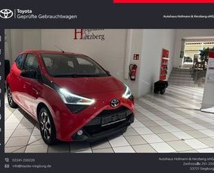 Toyota Toyota Aygo x-play Team Deutschland inkl. WInterrä Gebrauchtwagen