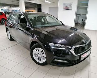 Skoda Skoda Octavia COMBI AMBITION 1,5TSI 150PS WR/TOP Gebrauchtwagen