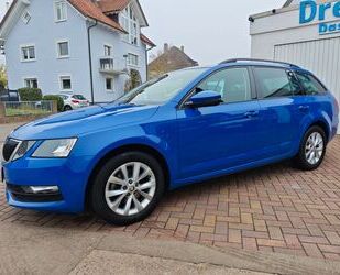 Skoda Skoda Octavia Combi Ambition Navi Sitzheiz Alu PDC Gebrauchtwagen