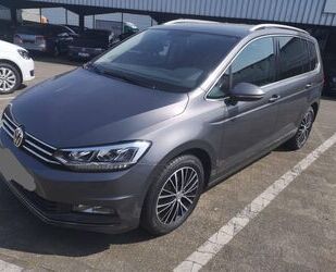 VW Volkswagen Touran 2.0 TDI SCR DSG Highline Highlin Gebrauchtwagen