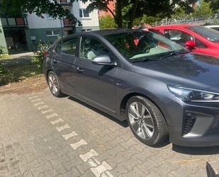 Hyundai Hyundai IONIQ 1.6l GDi HYBRID Premium Premium Gebrauchtwagen