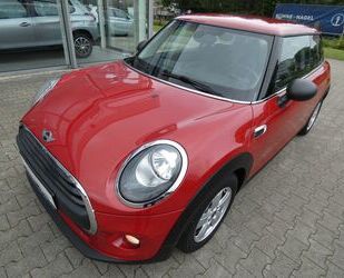 Mini MINI One First*ERST 51 Tkm*NAVI*PDC*SHZ*TEMPOMAT*A Gebrauchtwagen