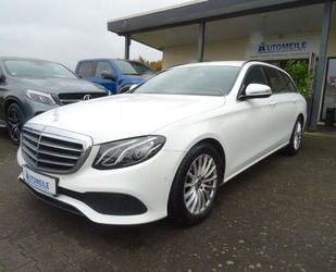 Mercedes-Benz Mercedes-Benz E 200 T-Modell LED NAVI KAMERA SHZ P Gebrauchtwagen