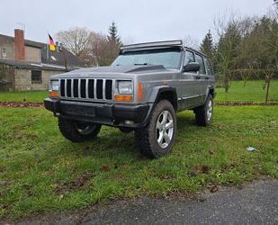 Jeep Jeep Cherokee XJ Limited 5.9 V8 Umbau Auto Limited Gebrauchtwagen