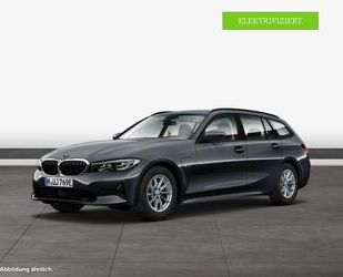 BMW BMW 330e xDrive Touring Advantage Head-Up HiFi DAB Gebrauchtwagen