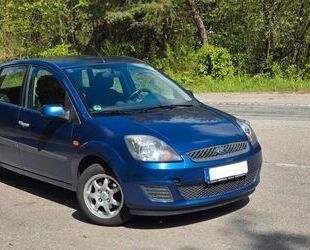 Ford Ford Fiesta, Benzin, 70 PS, 5-Türer, AC-Klima, AH Gebrauchtwagen