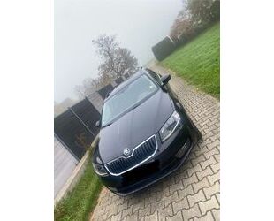 Skoda Skoda Octavia 1.6 TDI Green tec 4x4 Edition Combi Gebrauchtwagen