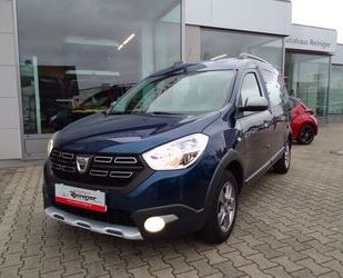 Dacia Dacia Dokker TCe 115 Stepway Celeb. Turbo*SHZ,Navi Gebrauchtwagen