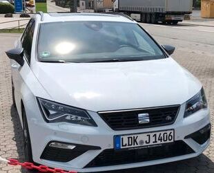 Seat Seat Leon ST FR Black Matt Edition 1.5 TSI DSG 7 G Gebrauchtwagen