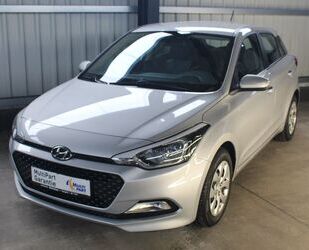 Hyundai Hyundai i20 Go Klima ZV USB Gebrauchtwagen