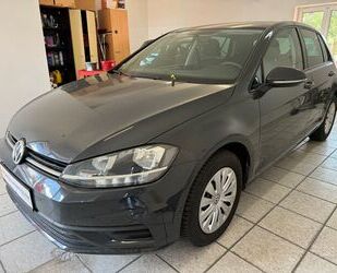 VW Volkswagen Golf VII Trendline*1.Hand*Scheckheft*PD Gebrauchtwagen