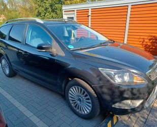 Ford Ford Focus 1,6 Titanium Turnier Titanium Gebrauchtwagen