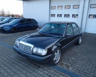 Mercedes-Benz Mercedes-Benz E 230 Automatik*Klima*Temp*StndH*Sit Gebrauchtwagen