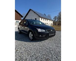 Ford Ford Focus Lim. Style, Klima Gebrauchtwagen