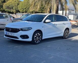 Fiat Fiat Tipo 1.6 MultiJet MIRROR MIRROR Gebrauchtwagen