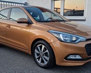 Hyundai Hyundai i20 YES!/1.HAND/PDC/GARANTIE/ALU/SCHECKHEF Gebrauchtwagen