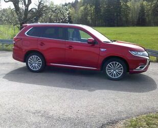 Mitsubishi Mitsubishi Plug-in Hybrid Outlander Gebrauchtwagen