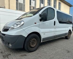 Opel Opel Vivaro L2H1 2,9t *9 Sitzer* Gebrauchtwagen