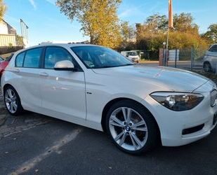 BMW BMW 118d Automat , Urban Luxus Modell Gebrauchtwagen