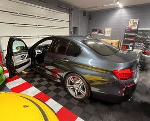 BMW BMW M5 Drivelogic Fond-TV Night-V. Sammlung NP1365 Gebrauchtwagen