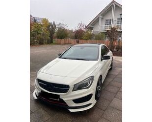 Mercedes-Benz Mercedes-Benz CLA 250 AMG Line / HarmanK. Gebrauchtwagen