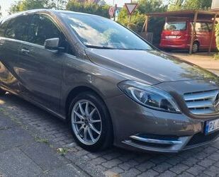 Mercedes-Benz Mercedes-Benz B 200 - Exclusive edition Gebrauchtwagen