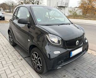 Smart Smart smart fortwo - coupe / Pano. + Sitzhzg + Aut Gebrauchtwagen