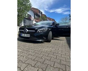 Mercedes-Benz Mercedes-Benz CLA 180 Shooting Brake seltenes Hell Gebrauchtwagen