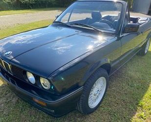 BMW BMW 320i Cabrio H Kennzeichen Leder Alu Zustand TO Gebrauchtwagen