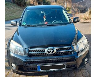 Toyota Toyota RAV 4 2.2-l-D-CAT 4x4 Executive Executive Gebrauchtwagen