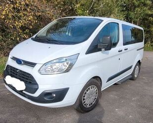 Ford Ford Tourneo Custom 2,2 L TDI Gebrauchtwagen