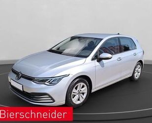 VW Volkswagen Golf 8 1.0 TSI Life NAVI LED ACC Gebrauchtwagen