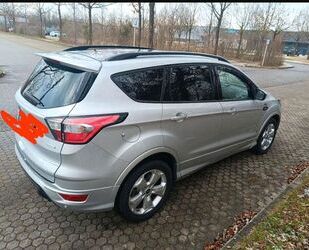 Ford Ford Kuga 1,5 EcoBoost 4x4 129kW ST-Line Automat . Gebrauchtwagen