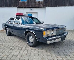 Ford Ford Crown Victoria LTD Police Gebrauchtwagen