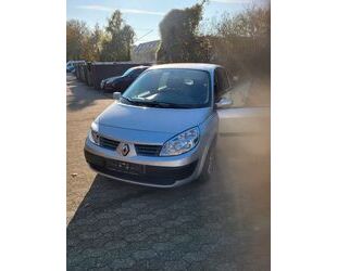 Renault Renault Scenic 1.6 16V Gebrauchtwagen