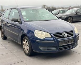 VW Volkswagen Polo Trendline Metallic Gebrauchtwagen