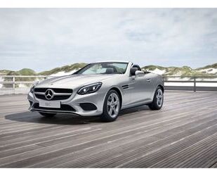 Mercedes-Benz Mercedes-Benz SLC 200 LED ILS Panorama Navi PTS AI Gebrauchtwagen