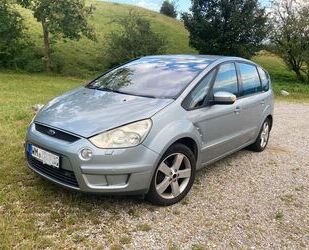 Ford Ford S-Max 2,2 TDCi 129kW DPF Titanium, 8fach bere Gebrauchtwagen