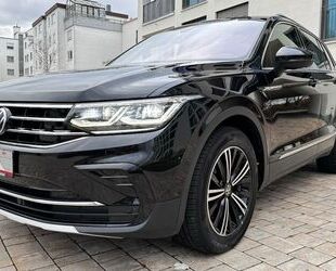 VW Volkswagen Tiguan Elegance, NAVI, LED, SHZ Gebrauchtwagen