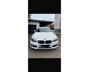 BMW BMW 120i Advantage Automatik/Xenon/8-Fach bereift Gebrauchtwagen