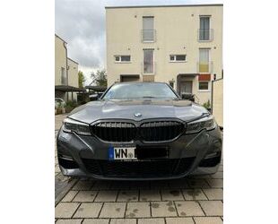 BMW BMW 320d M Sport in Top-Zustand Gebrauchtwagen