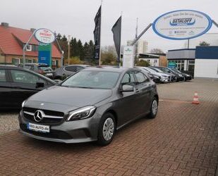 Mercedes-Benz Mercedes-Benz A 180 +LED+NAVI+SITZHEIZUNG+PDC+ Gebrauchtwagen