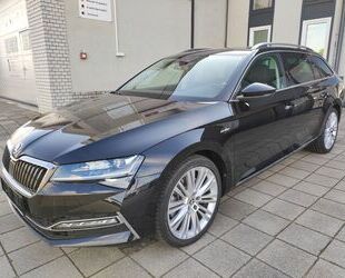 Skoda Skoda Superb Combi 2.0 TSI 4X4 DSG Laurin&Klement Gebrauchtwagen