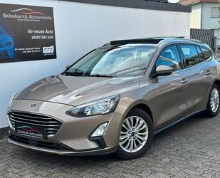 Ford Ford Focus Titanium 1,5 EB Diesel Schiebed.Navi AH Gebrauchtwagen