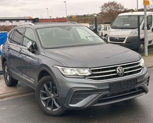 VW Volkswagen Tiguan Allspace Life 4Motion Pano Matri Gebrauchtwagen