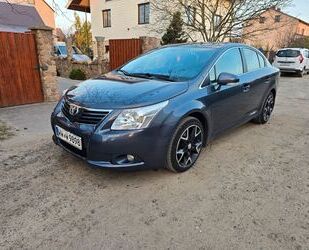 Toyota Toyota Avensis Executive 1.8 Valvematic Executive Gebrauchtwagen