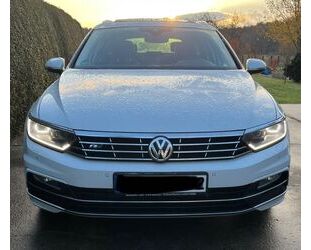 VW Volkswagen Passat Variant 2.0 TDI SCR 176kW DSG 4M Gebrauchtwagen